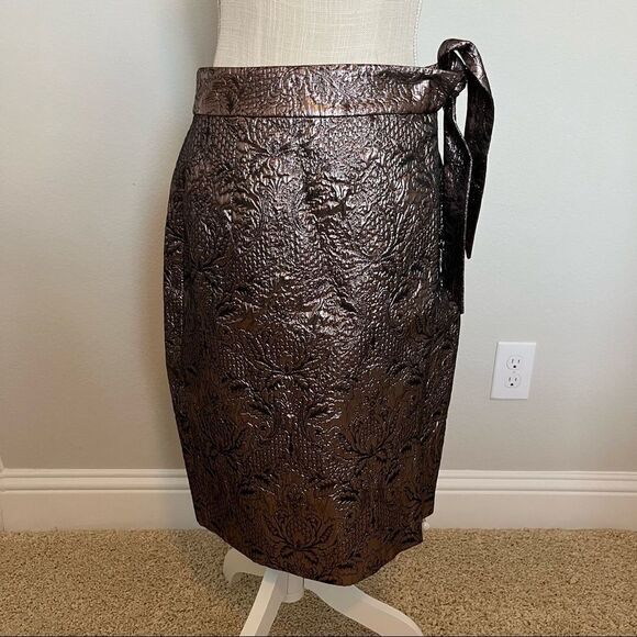 Beautiful Jacquard Metallic J. Crew Wrap Skirt Size 4 - Picture 1 of 4